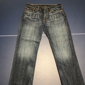 Levi’s 514 Jeans